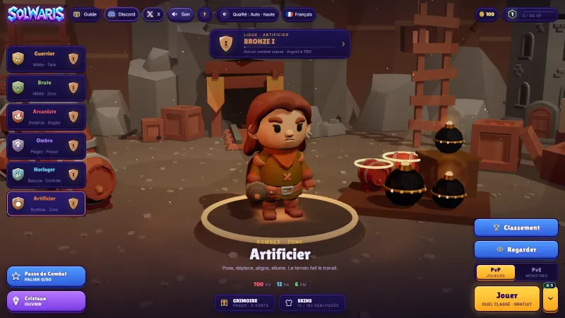Le menu de Solwaris sur l’Artificier, avec les six classes à gauche et le bouton Jouer pour un duel classé gratuit