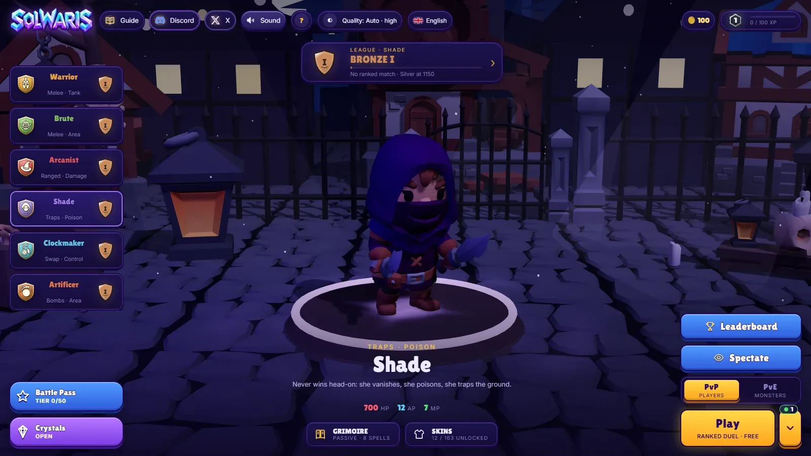 The Solwaris menu with the Shade selected, its HP, AP and MP, the list of six classes and the Play button for a free ranked duel